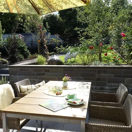 Eifeleben Mit Wunderschoenem Garten By Interhome Feriehus *