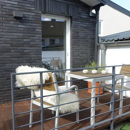 Eifeleben Mit Wunderschoenem Garten By Interhome *